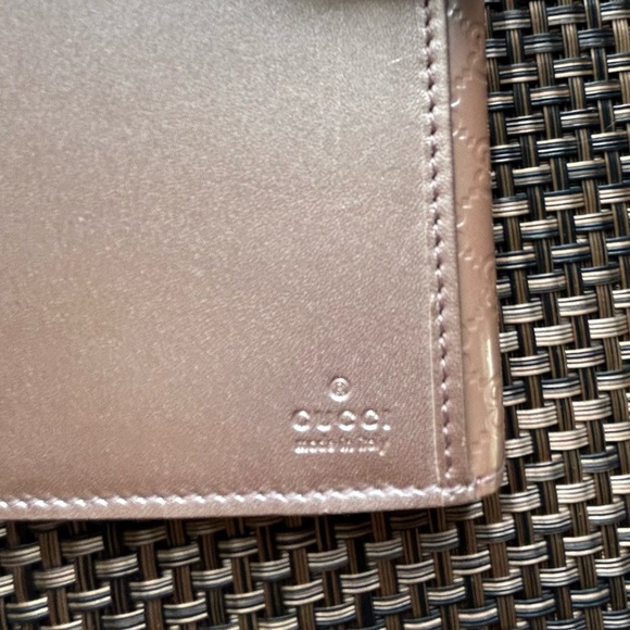Gucci GG Metallic Long Wallet - Picture 9 of 13